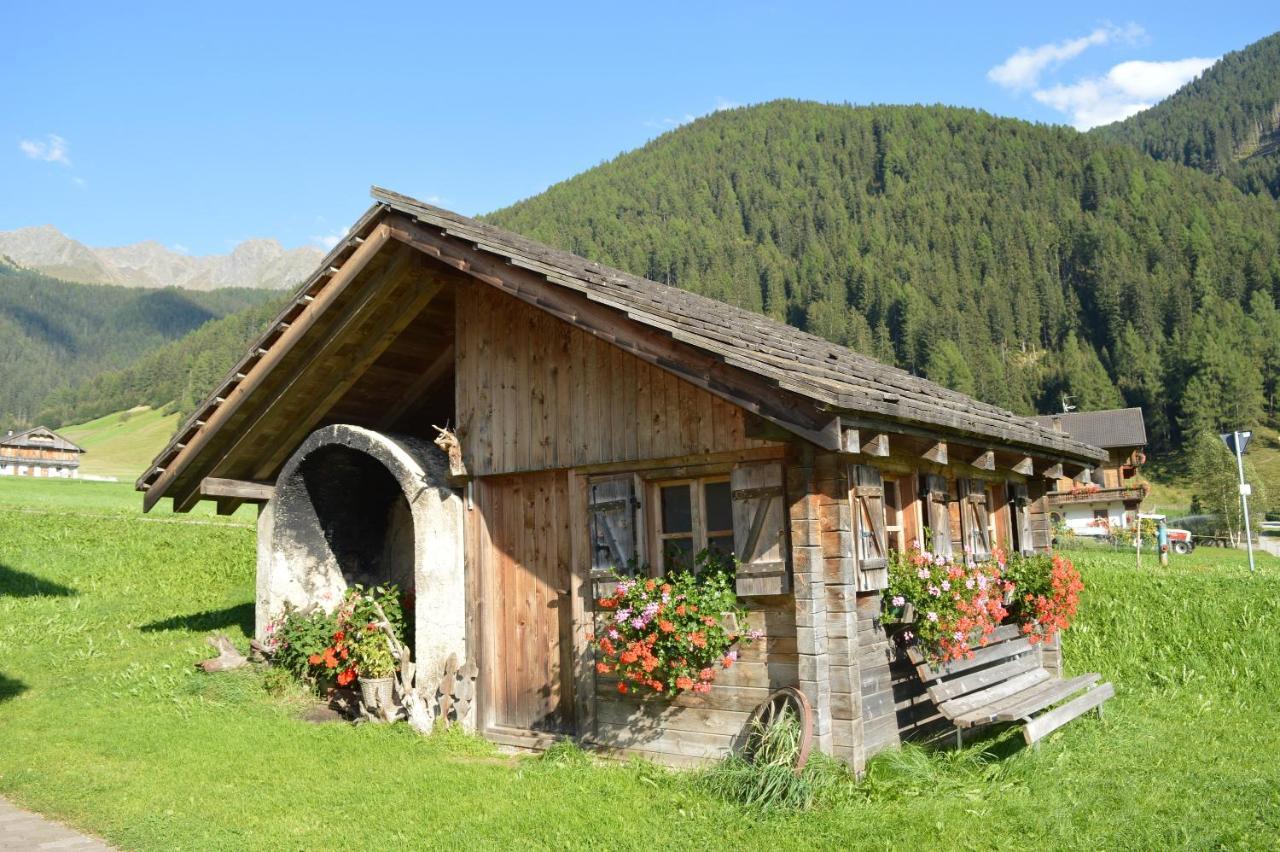 Feldererhof Apt Almenblick Santa Maddalena in Casies Luaran gambar